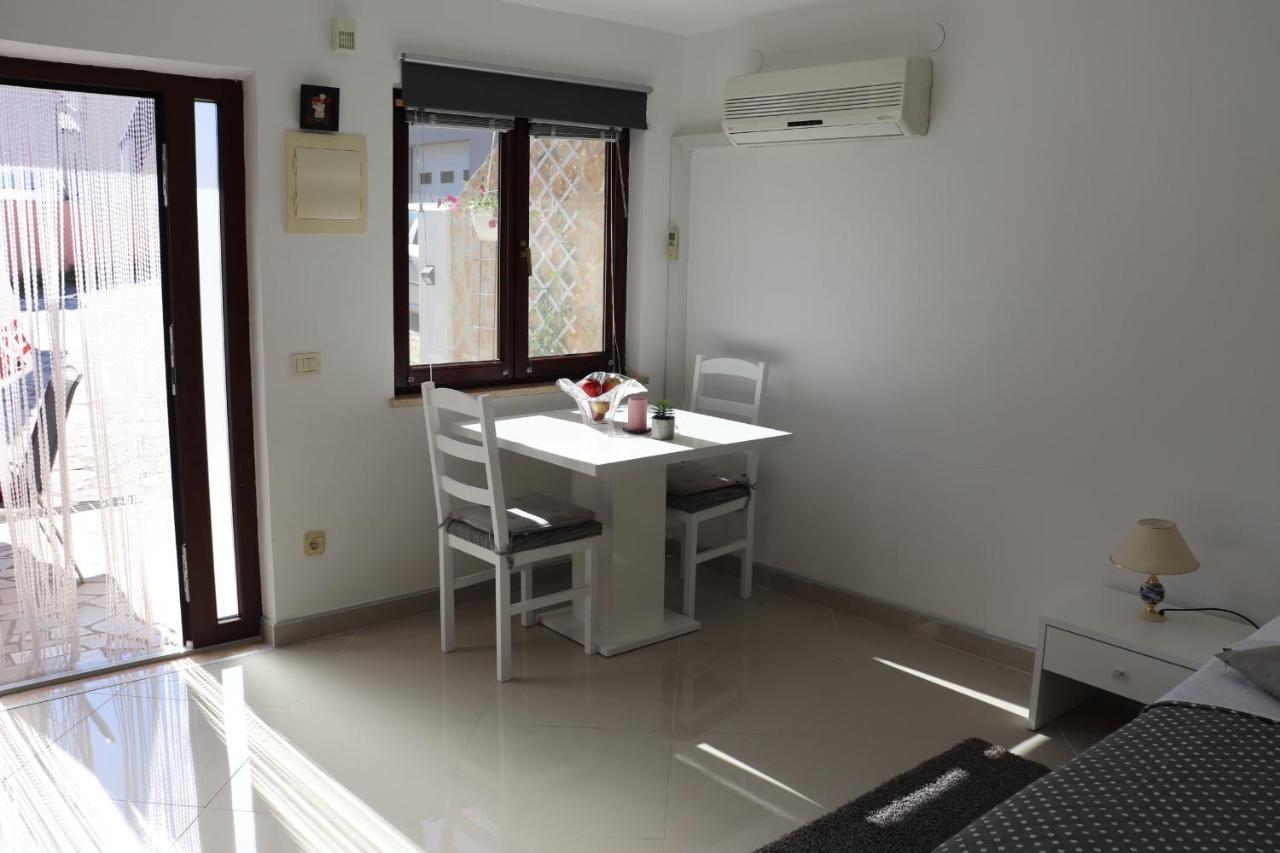 An Amazing Studio Apartment بريمونتيرا المظهر الخارجي الصورة